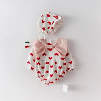 2023 Pavasario Baby Girl Rompers trumpomis Rankovėmis Kūdikiui Kostiumai mielas apvalios kaklo Kūdikių Kostiumas raudona širdis spausdinti Kūdikių Bodysuits 0-18M